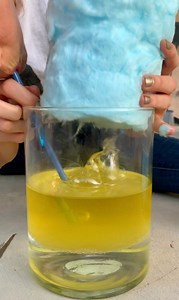 34M views · 1.4K reactions | I had no idea cotton candy did this. 勞...