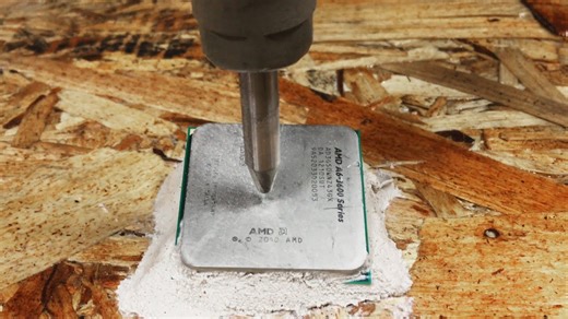 I cut an AMD CPU in half with a waterjet!💧