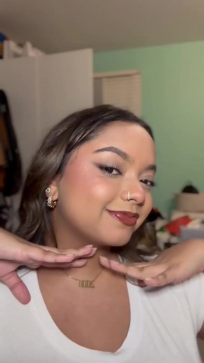 88 reactions | The secret to flawless makeup application is always...