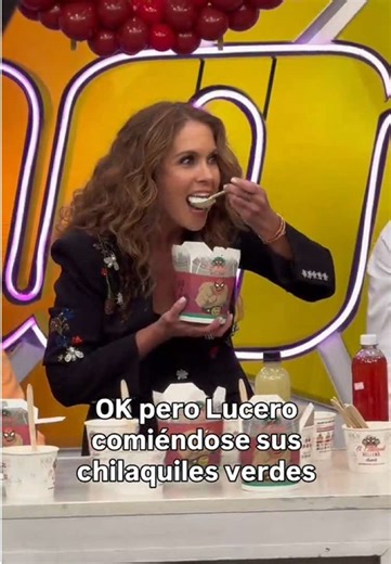 Chilaquiles Verdes: Así los Come Lucero