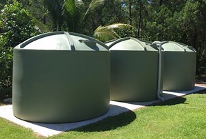 Automatic tank filling using a float valve