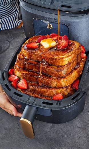 Easy French Toast In The Air Fryer! | Eitan Bernath