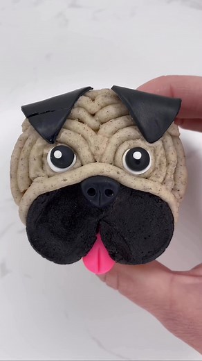 Pug Cupcake Decorating for Pug Lovers