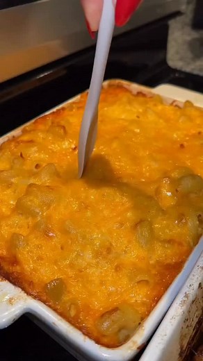 The ONLY macaroni cheese recipe you’ll need for the holidays! 16 ounces macaroni noodles 2 cup heavy cream 1 cup half n half 1 stick unsalted butter melted 2 eggs, beaten 2 tbsp sour cream 1 tsp seasoning salt 1/2 tsp garlic powder 1/2 tsp onion powder 1/8 tsp ground black pepper 24 ounces Colby Jack or Monterrey Jack cheese shredded 8 ounces sharp cheddar cheese shredded Full instructions on theglamkitchen!! | Jas Robertson