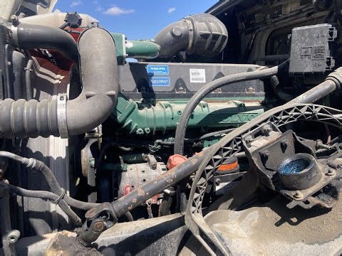 2014 Volvo D13 Engine Assembly - 25801162