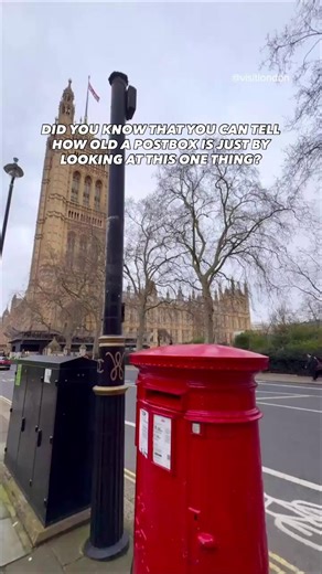 VISIT LONDON on Instagram: "The postbox is one of the city’s most recognisable symbols, but did you know you can tell how old it is by spotting this one thing? 📮 The Royal Cypher is a way of combining a monarchs' initials and title, this symbol is engraved on every letterbox in the country. If you look closely, you'll be able to tell which monarch was on the throne when the letter box was created. The city is full of historic postboxes, from the very first Victoria red postbox to the original g