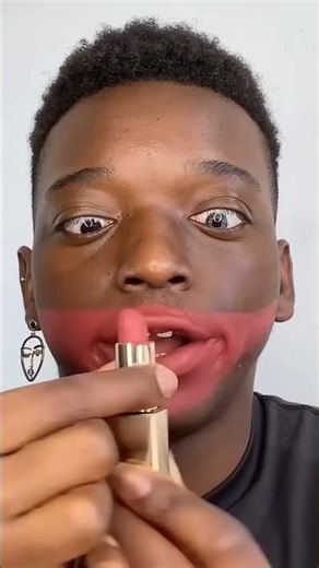 💄#makeupLIPSTICK AND CONFETTI😱!#lipstick#beauty#shorts