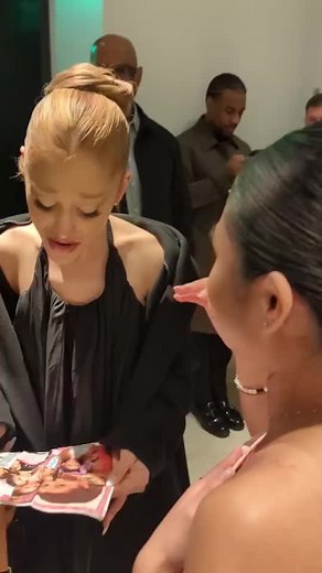 Ariana Grande's Heartfelt Moment with Fans