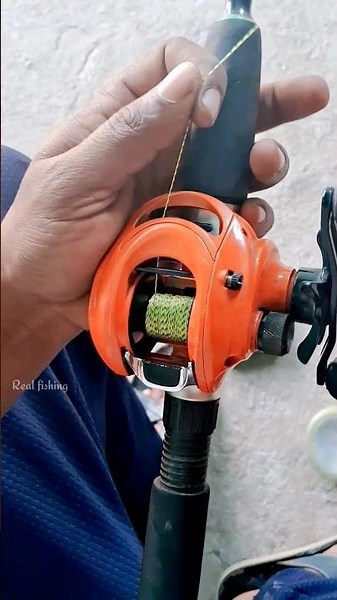 How to put braided line on a baitcasting reel #braidedline #snakeheadfishing