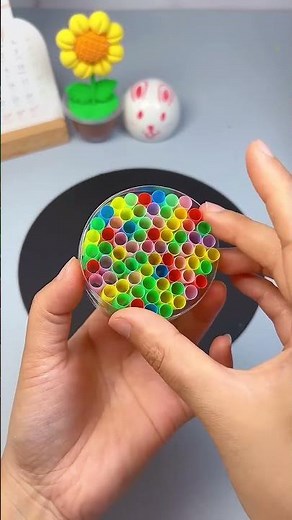 The bubble machine made of straws is fun and saves money #craft #creativeclayideas #diy