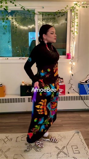 Yotîn Iskwéw Models Bear Claw Ribbon Skirt