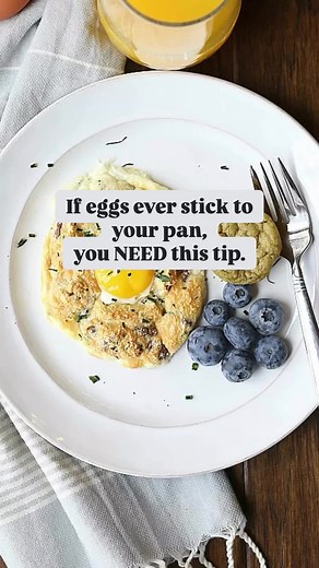 The secret to getting stuck eggs off your pan — without scrubbing for ...