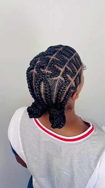 Snake Braids: Stylish and Intricate Hair Designs