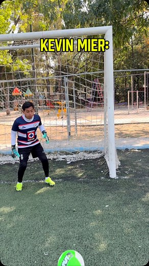 91K views · 9.3K reactions | Kevin Mier en la liga mx ⚽️理 #futbol #soccer #portero #porterofutbol #kevinmier #cruzazul #viral #viralreels #reelsviral #feed #feeding #feedback | Juanpis | Facebook