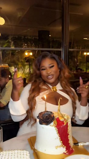 Sista Afia (@sista.afia)’s videos with original sound - Sista Afia