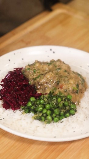 😮‍💨 Healthy meal prepping starting to feel like a full-time job? Simmer’s got you with 3-minute meals dropped straight to your door 🧡. 🌶️ Bold flavours 🥦 Balanced nutrition ⏳ Ready to heat and eat in 3 minutes 🙅 No waste & washing up 🍜 50 different dishes every month Join thousands who’ve already made the switch to Simmer. 👉 Plus, get 30% off your first 4 orders. | Simmer