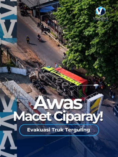 Dump truk pengangkut Batu Bara terguling di Jalan Laswi Ciparay-Majalaya tepatnya di kawasan Magung, Rabu (9/9/2026) pagi. Lalu lintas terhambat dan silahkan gunakan jalur alternatif. sc: ikhwan.1303 #tiktokberita