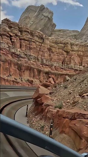 Radiator Springs Racers - POV! Best Ride in DCA!!