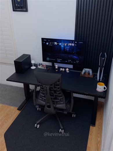 Cable Management 101 🔌 Posting this Reel again but with this audio #desksetups #gamingsetups #gamingdesk #deskspace #cablemanagement