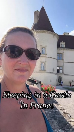Have you ever wanted to sleep in a castle in France? Our custom family tour with a group from Texas allowed me to find the castle of your dreams. It may look unaffordable but it’s less than you may expect. #traveltips #france #grouptours | Adventures with Sarah