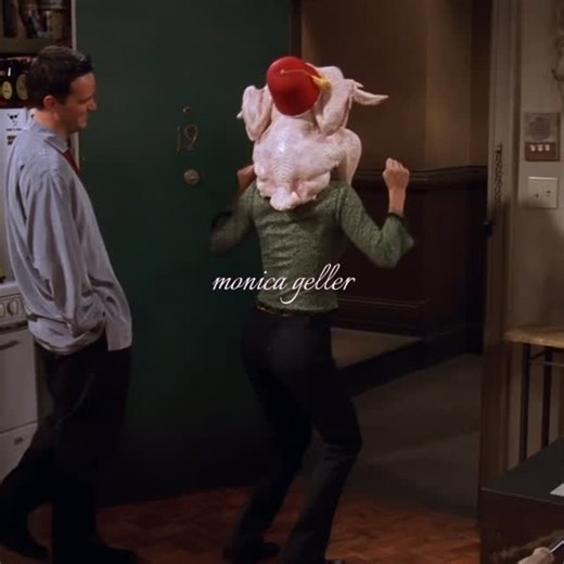 mimi ☆ | chaotic monica geller core || my fav character of all timeee 😭 || might be an only instagram post 🤔 || #friends #monicageller #xzybca... | Instagram