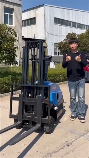Powerful Mini Forklift in Action 🚜💪 | Simple Forklift | Mini Forklift #Shorts
