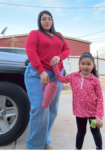 Cute Valentine's Outfit Inspiration for Moms and Daughters