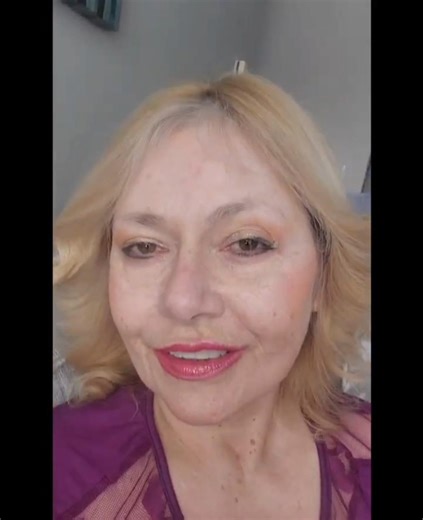 Review Feria Power Toner - ice Blonde