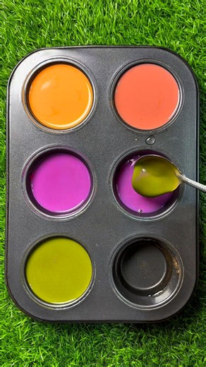 Magenta 🩷 + Brown 🤎 = Dusty Rose 🌹Satisfying Colour Mixing! #colors #mixing #viral