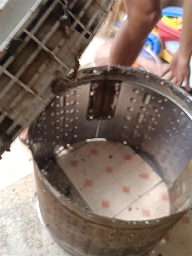 Lg topload automatic washing machine deep cleaning service. Book your own today!🙂 - Matagal nang walang linis yung washing mo? may dumi nang umaangat? Ipa service mo na yan bessh.