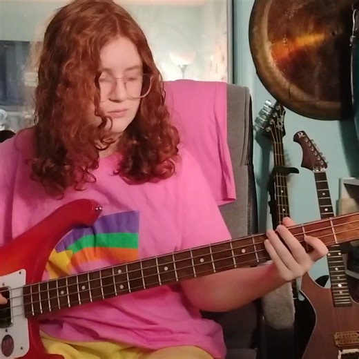Cara Richard on Instagram: "Let's Stay Together/Al Green bass play along by Cara full length: https://youtu.be/FqSJkbgcHoI Although I detest hip hop, rap and funk, I do like _some_ soul and R&B, they have such great basslines, like these R&B songs: http://tinyurl.com/cararickrb . This bass player is Leroy Hodges, one of the Hodges Brothers, who were the backing musicians for Al Green, Ann Peebles and several other soul, gospel and blues artists, primarily on the Hi Records label in Memphis, Tenn