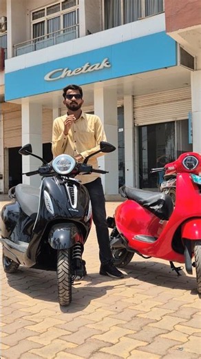 Tech Pack Is No Longer Necessary ⚡ Chetak C3503 vs C2501 – Which Electric Scooter Is Better? 🤔