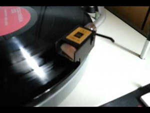 EMT 928 Turntable with TSD 15 Superfineline Cartridge