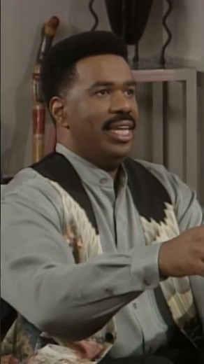 Regina Plays Steve At His Own Game 😂#thesteveharveyshow #steveharvey #90s