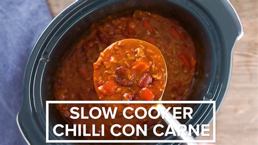 Slow Cooker Chilli Con Carne is your go-to for an amazing Mexican dinner. It's packed with chilli, beef, spice, and masses of flavour, perfect for any day of the week!🌶️ Link to the recipe ➡️ https://www.slowcookerclub.com/slow-cooker-chilli-con-carne/ REVIEW: ⭐⭐⭐⭐⭐ "OMG. Absolutely stunning, can't wait to make it again next week!" Sharon H | Slow Cooker Club