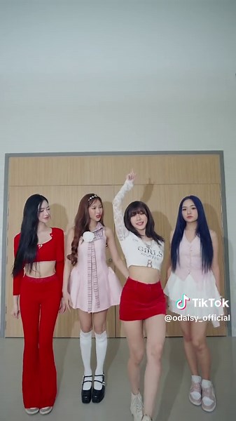 O’Daisy: 𝓞𝓗! 𝓓𝓪𝓲𝓼𝔂 Official Visualizer