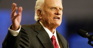 Remembering Billy Graham: A timeline of his life