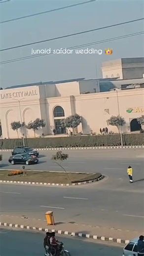 Luxury Car Rentals and Tours in Pakistan