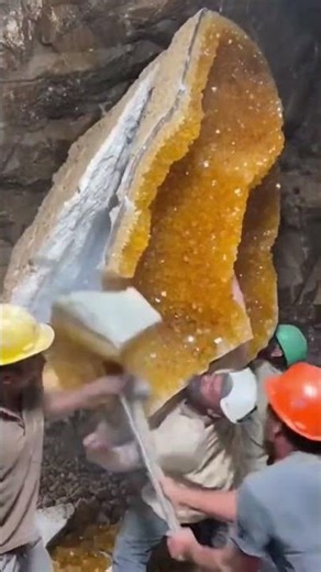 Breaking a Massive Rock to Reveal a Giant Yellow Crystal Geode