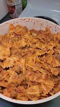 Easy cheesy bowtie pasta! 🍽 #Dinner #Cooking #EasyRecipe