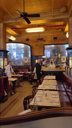 The infamous BALTHAZAR restaurant 😋 👌 😍 🙌 New York City treasure 💎 soho