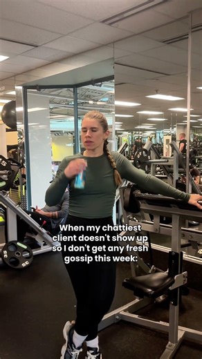 When you have to survive on last week’s tea… and your own thoughts 😅☕Who can relate? 😁