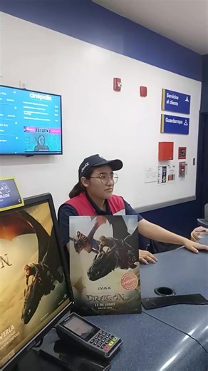 Cosas que pasan en #Cinépolis de Power Center Tecámac 😅 #cine #comoentrenaratudragon #Tecamac | Tecámac Power Center