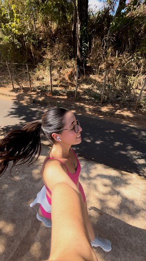 Maria Eduarda | e seguimos 😂🏃‍♀️✨ #run #rungirl #corrida #corridaderua #corridaderuabrasil #lifestyle #saudavel #healthylifestyle #healthy... | Instagram