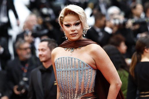 Drag Queens Become First in History to Carry Olympic Torch to Paris