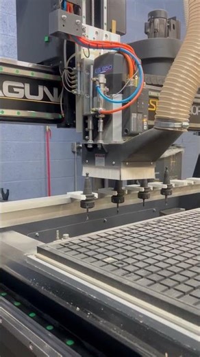 LAGUNA SmartShop SS-M2-510 CNC Router (Video 1 of 2)