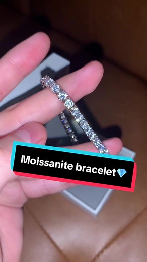 Moissanite Diamond Bracelet Review