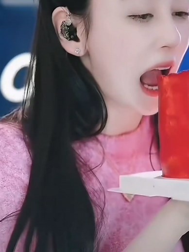 美味的纪念蛋糕分享