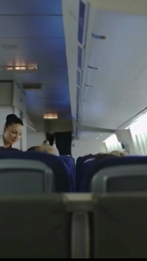 10K views · 138 reactions | airplane mode EXPLAINED ✈️ up next: more juicy deets on the crashpad life 來 #DontSpillChallenge #GossipGirlHere #fyp | Cierra Mistt fans | Facebook