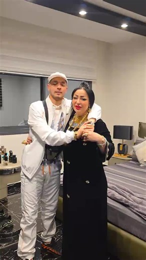 Vidéos de Butter fly (@butter.fly522) avec son original - Butter fly